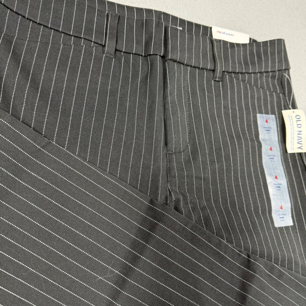 Old Navy High-Rise Pixie Ankle Pants Black White Pinstripe Slim Trousers Women 4
